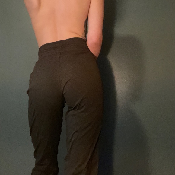 lululemon athletica Pants - 💥💥 SOLD 💥💥